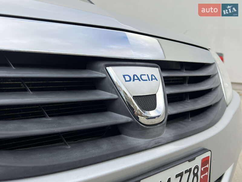 Універсал Dacia Logan MCV 2009 в Луцьку