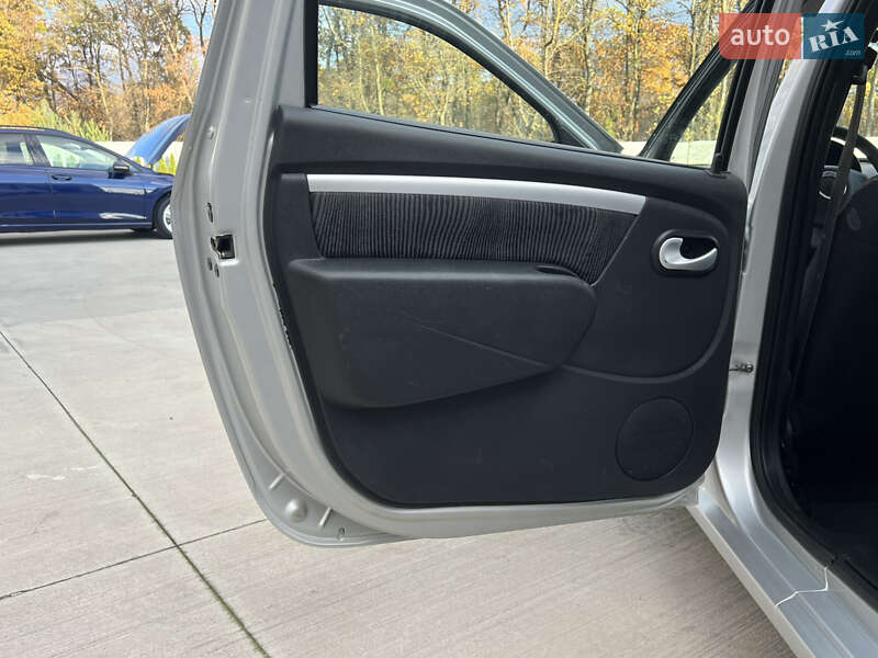 Універсал Dacia Logan MCV 2009 в Луцьку