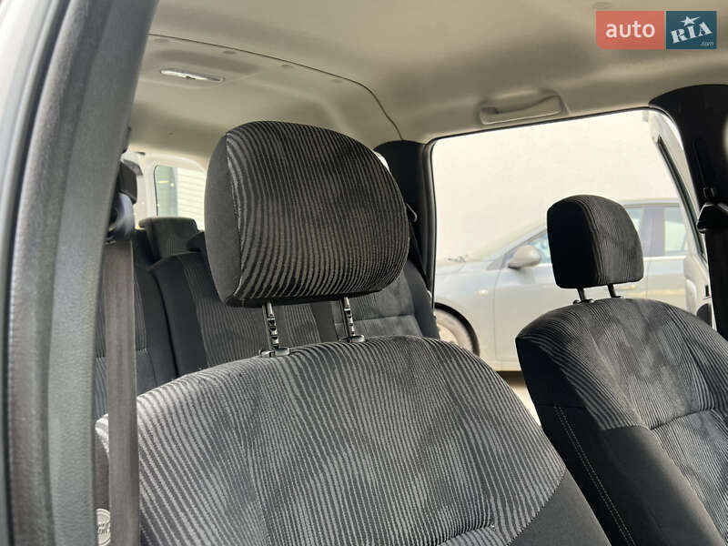 Універсал Dacia Logan MCV 2009 в Луцьку