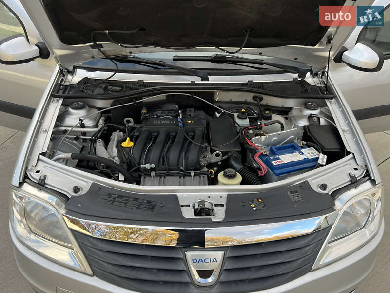 Універсал Dacia Logan MCV 2009 в Луцьку