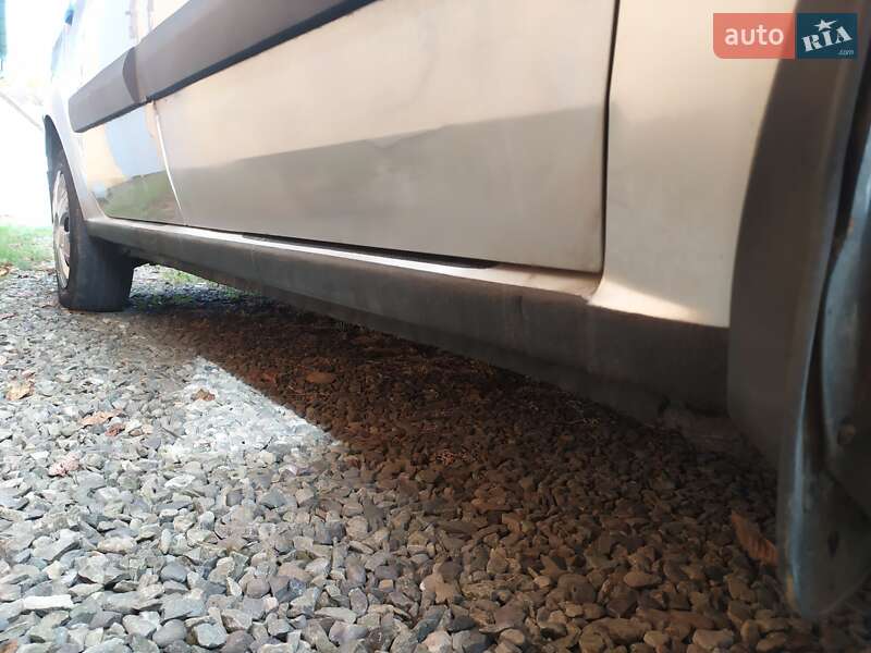 Универсал Dacia Logan MCV 2008 в Тячеве фото 10 Универсал Dacia Logan MCV 2008 в Тячеве