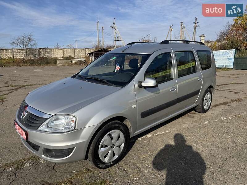 Универсал Dacia Logan MCV 2012 в Ровно фото Универсал Dacia Logan MCV 2012 в Ровно