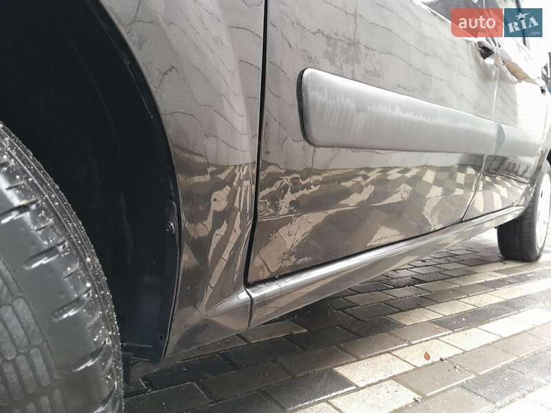 Універсал Dacia Logan MCV 2012 в Красилові