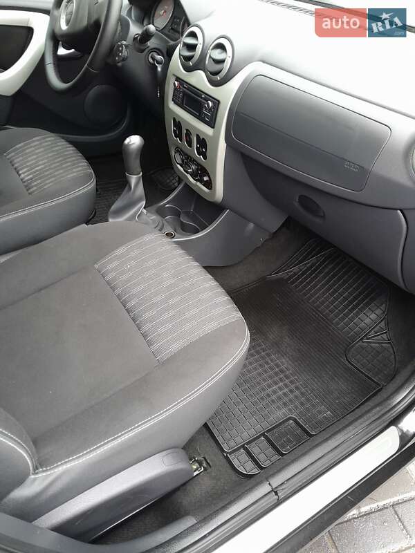 Універсал Dacia Logan MCV 2012 в Красилові