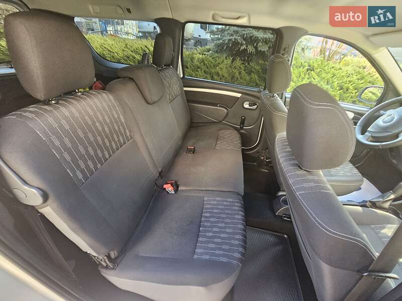 Универсал Dacia Logan MCV 2012 в Полтаве