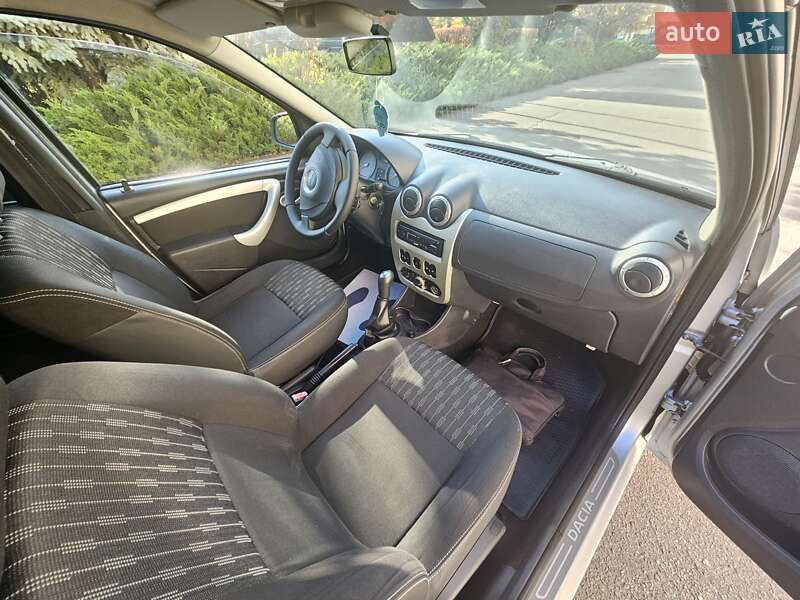 Универсал Dacia Logan MCV 2012 в Полтаве