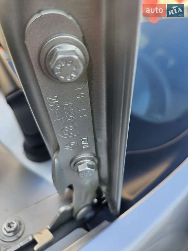 Универсал Dacia Logan MCV 2012 в Полтаве