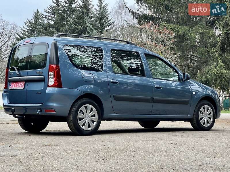 Універсал Dacia Logan MCV 2010 в Умані