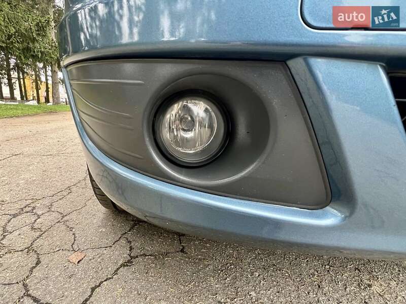 Універсал Dacia Logan MCV 2010 в Умані