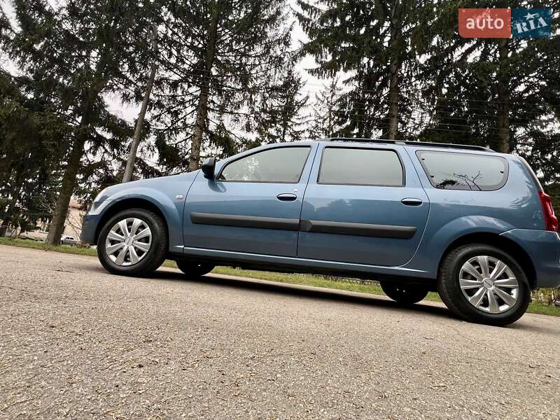 Універсал Dacia Logan MCV 2010 в Умані