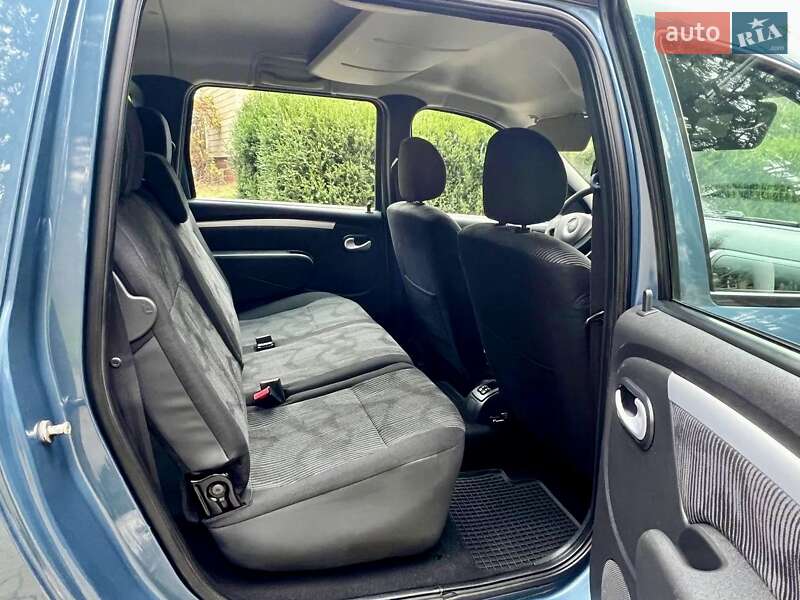 Універсал Dacia Logan MCV 2010 в Умані