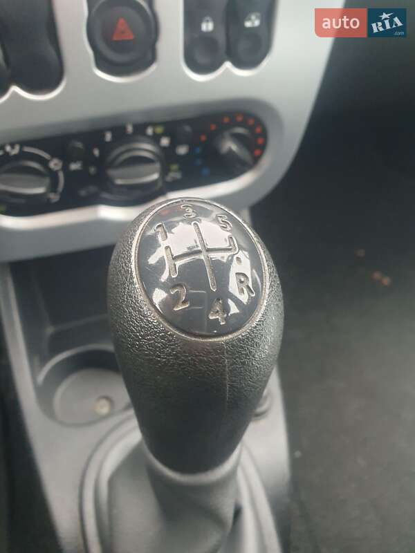 Универсал Dacia Logan MCV 2012 в Ровно
