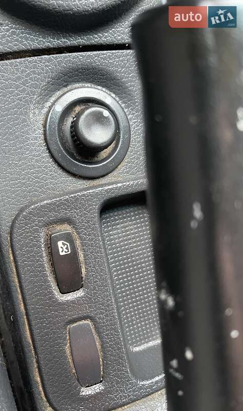 Универсал Dacia Logan MCV 2008 в Киеве фото 24 Универсал Dacia Logan MCV 2008 в Киеве