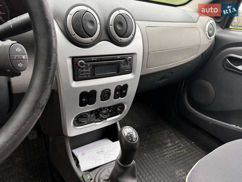 Універсал Dacia Logan MCV 2012 в Дубні фото 9 Універсал Dacia Logan MCV 2012 в Дубні