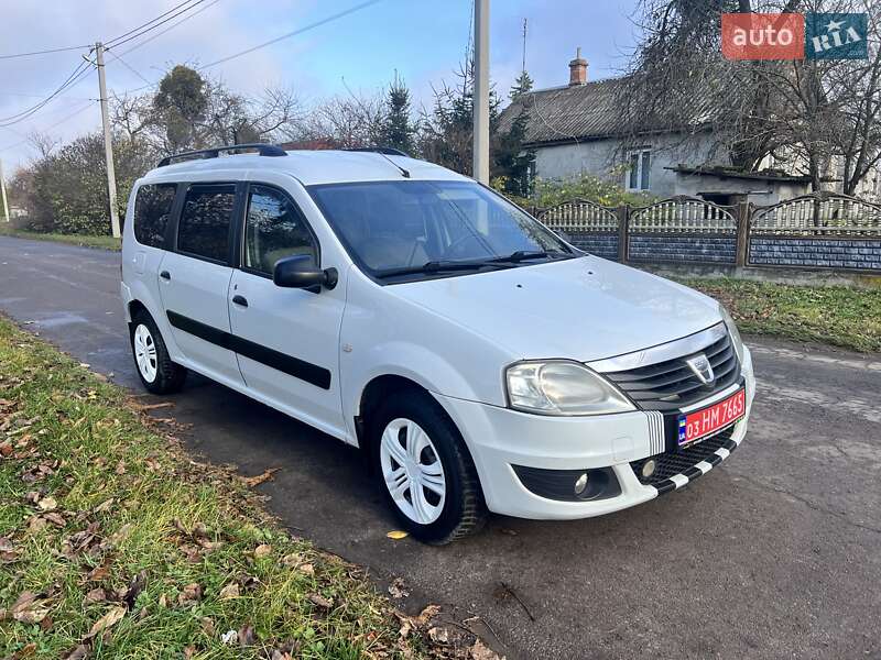 Универсал Dacia Logan MCV 2010 в Луцке