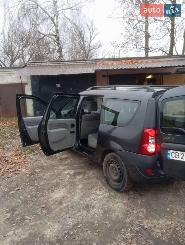 Универсал Dacia Logan MCV 2008 в Чернигове