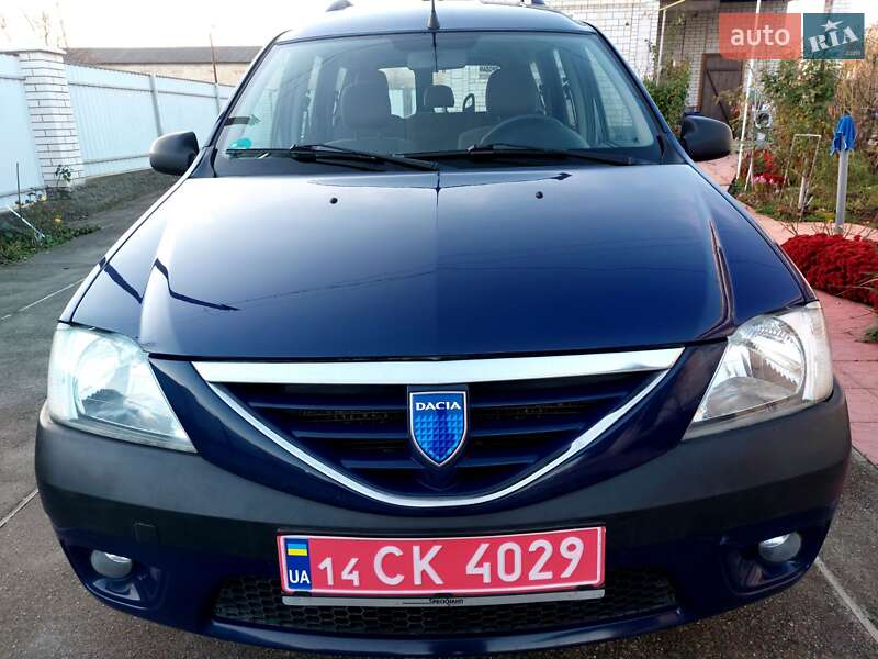 Універсал Dacia Logan MCV 2008 в Чернівцях