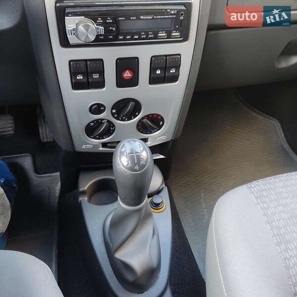 Универсал Dacia Logan MCV 2007 в Львове фото 31 Универсал Dacia Logan MCV 2007 в Львове