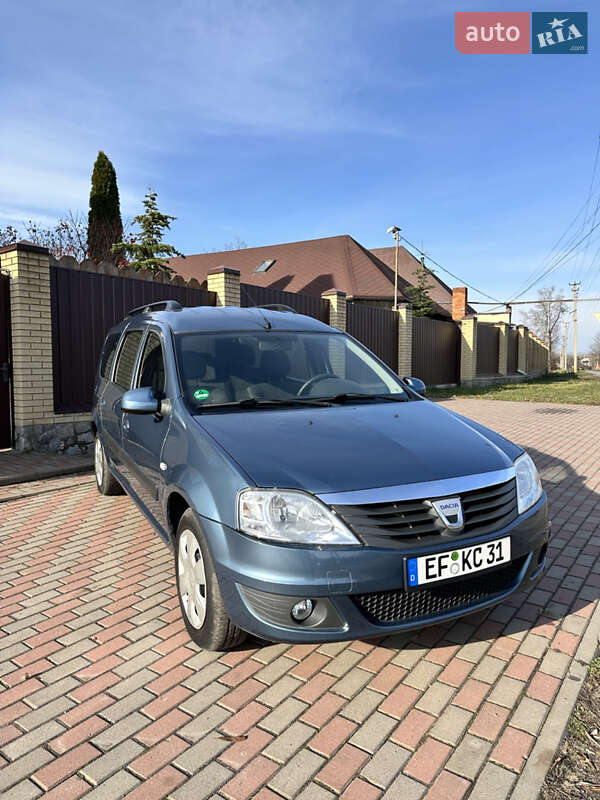 Универсал Dacia Logan MCV 2010 в Ромнах