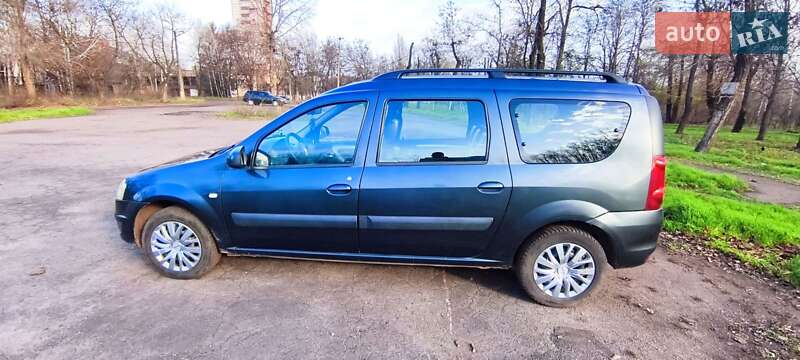 Универсал Dacia Logan MCV 2012 в Кривом Роге