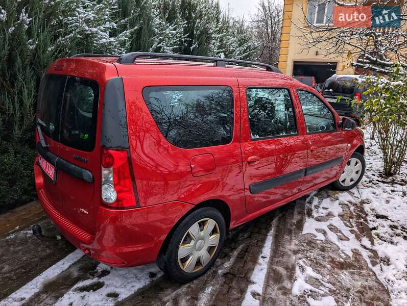 Універсал Dacia Logan MCV 2011 в Рівному