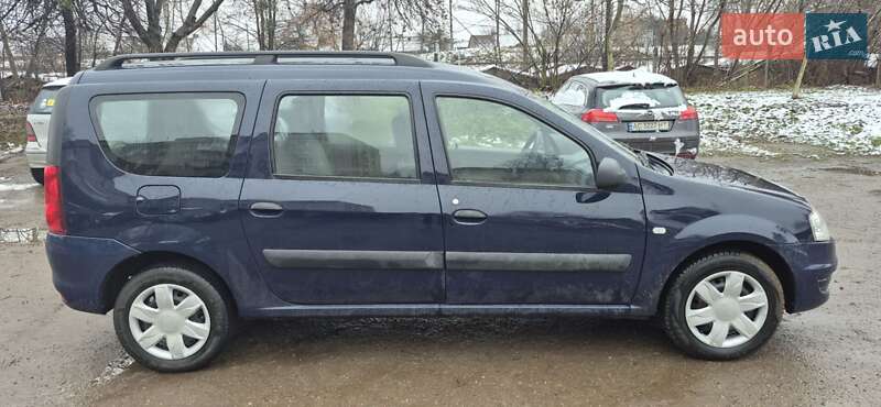 Универсал Dacia Logan MCV 2009 в Луцке
