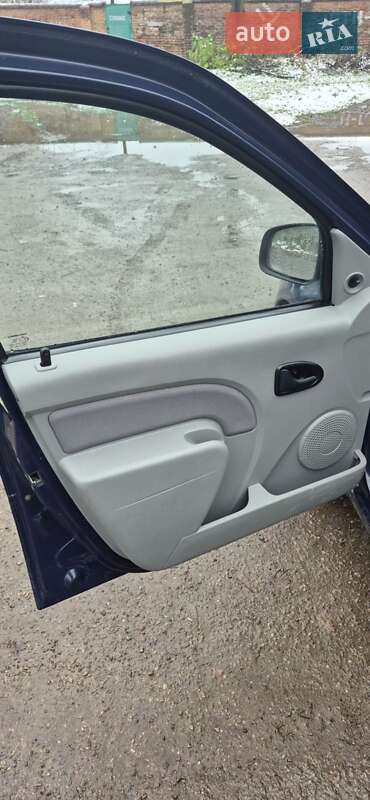 Универсал Dacia Logan MCV 2009 в Луцке