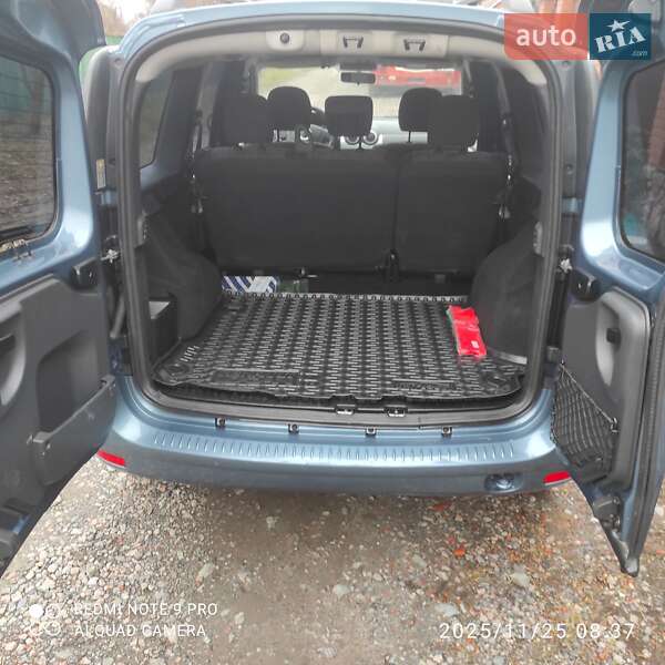 Універсал Dacia Logan MCV 2010 в Ромнах