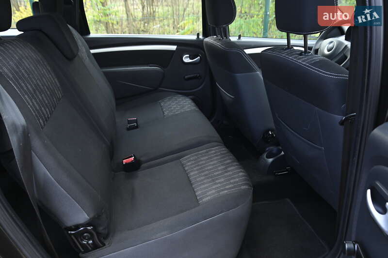 Универсал Dacia Logan MCV 2012 в Бердичеве фото 25 Универсал Dacia Logan MCV 2012 в Бердичеве