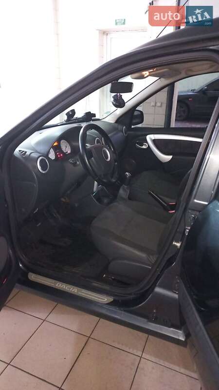 Універсал Dacia Logan MCV 2009 в Умані