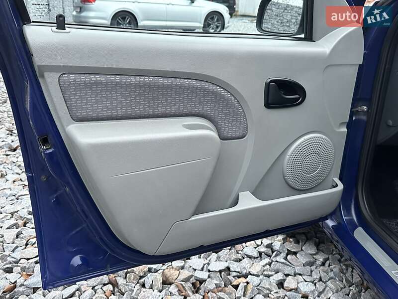 Універсал Dacia Logan MCV 2008 в Рівному