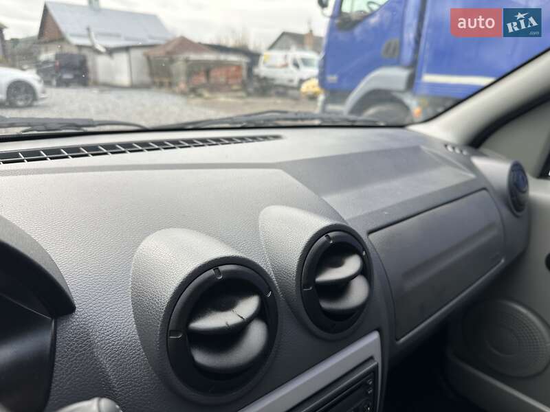 Універсал Dacia Logan MCV 2008 в Рівному