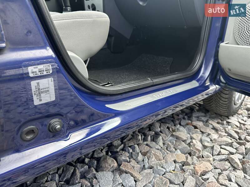 Універсал Dacia Logan MCV 2008 в Рівному