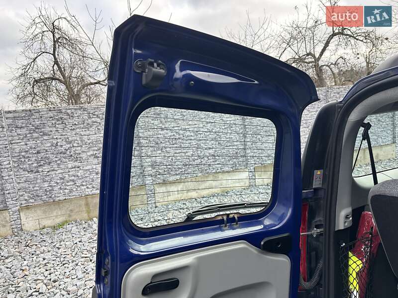 Універсал Dacia Logan MCV 2008 в Рівному