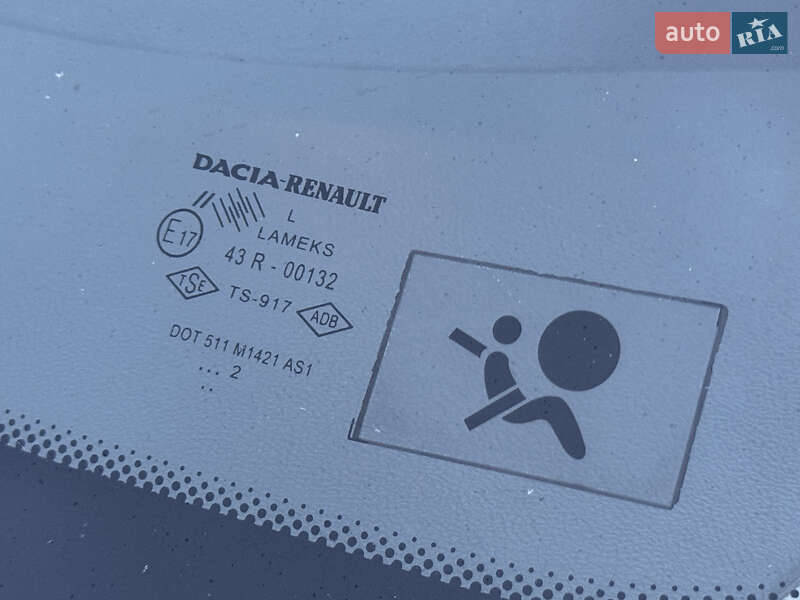 Універсал Dacia Logan MCV 2012 в Дніпрі фото 17 Універсал Dacia Logan MCV 2012 в Дніпрі