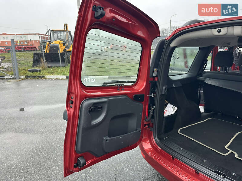 Универсал Dacia Logan MCV 2012 в Виннице фото 41 Универсал Dacia Logan MCV 2012 в Виннице