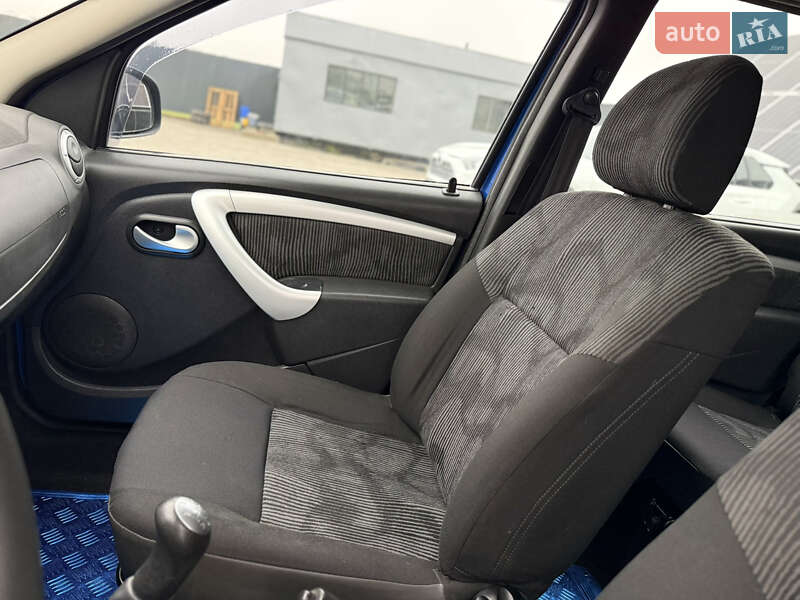 Універсал Dacia Logan MCV 2010 в Володимирі