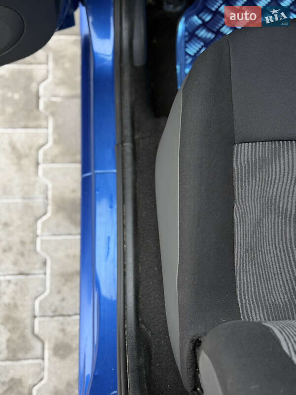 Універсал Dacia Logan MCV 2010 в Володимирі