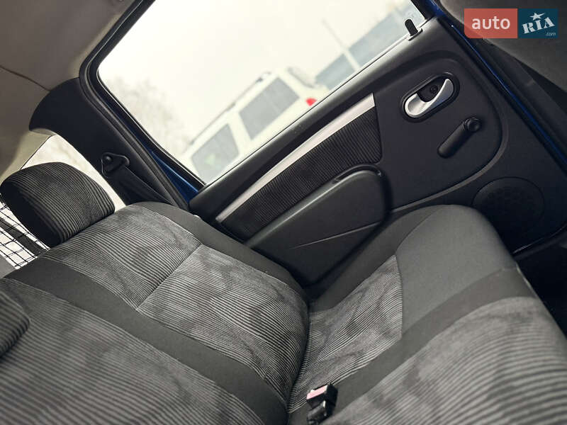 Універсал Dacia Logan MCV 2010 в Володимирі