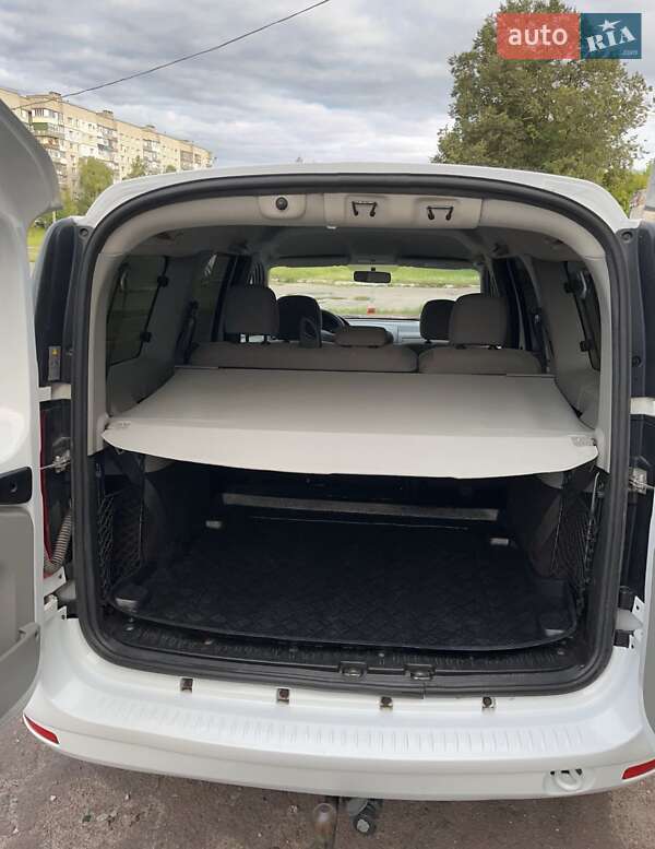 Универсал Dacia Logan MCV 2009 в Шостке