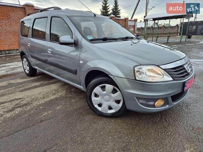 Універсал Dacia Logan MCV 2010 в Стрию