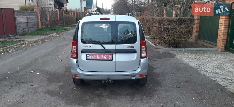 Універсал Dacia Logan MCV 2010 в Чернігові