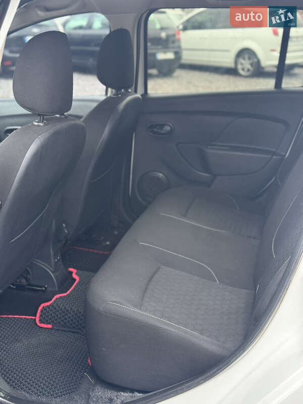 Универсал Dacia Logan MCV 2015 в Хмельницком фото 25 Универсал Dacia Logan MCV 2015 в Хмельницком