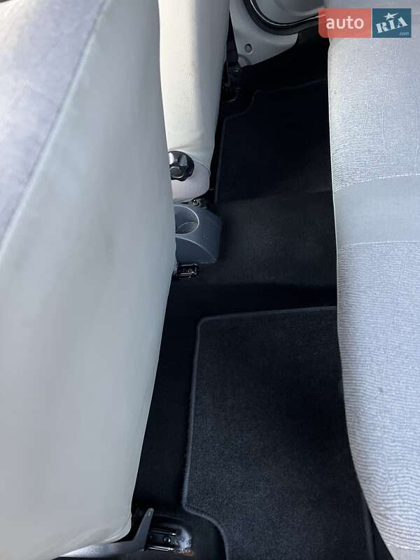 Универсал Dacia Logan MCV 2009 в Нежине фото 33 Универсал Dacia Logan MCV 2009 в Нежине