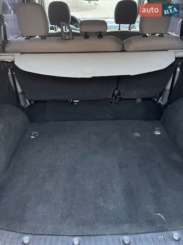 Универсал Dacia Logan MCV 2009 в Нежине фото 51 Универсал Dacia Logan MCV 2009 в Нежине