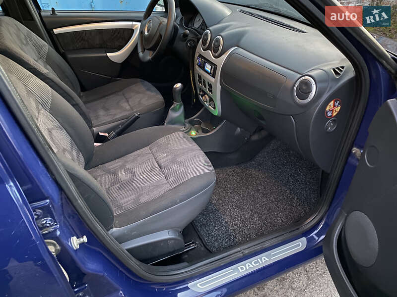 Универсал Dacia Logan MCV 2009 в Конотопе фото 19 Универсал Dacia Logan MCV 2009 в Конотопе