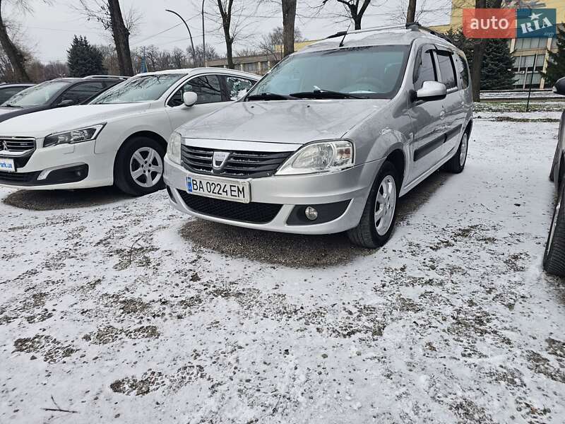 Dacia Logan MCV 2011 Dacia Logan MCV 2011