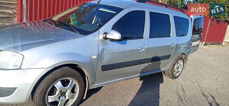 Универсал Dacia Logan MCV 2009 в Житомире фото 2 Универсал Dacia Logan MCV 2009 в Житомире