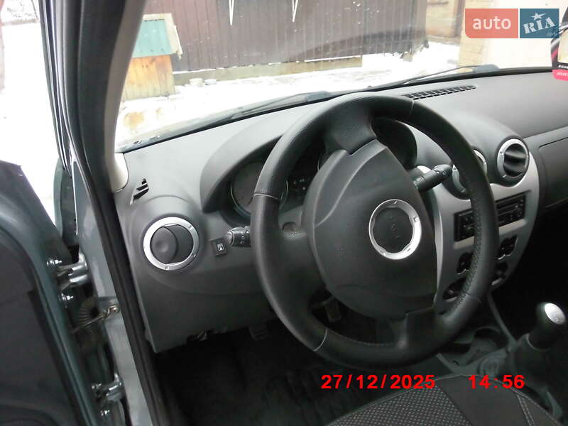 Універсал Dacia Logan MCV 2010 в Кропивницькому