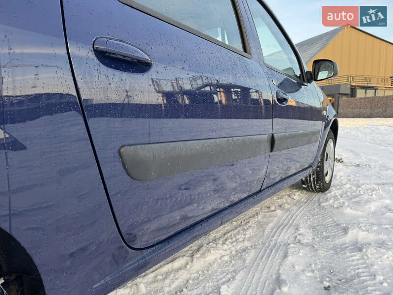 Универсал Dacia Logan MCV 2009 в Житомире